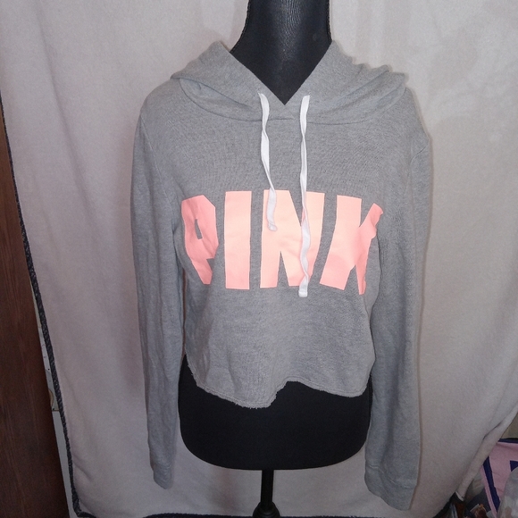 PINK Victoria's Secret Gray Boxy Cropped Sweatshirt - Picture 1 of 12